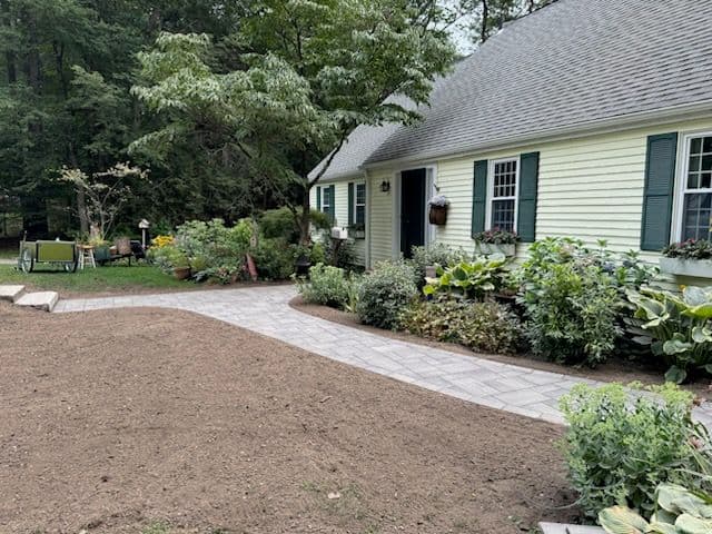 Gallery photos for Stunning Andover Paver Walkway Upgrade: Image #2